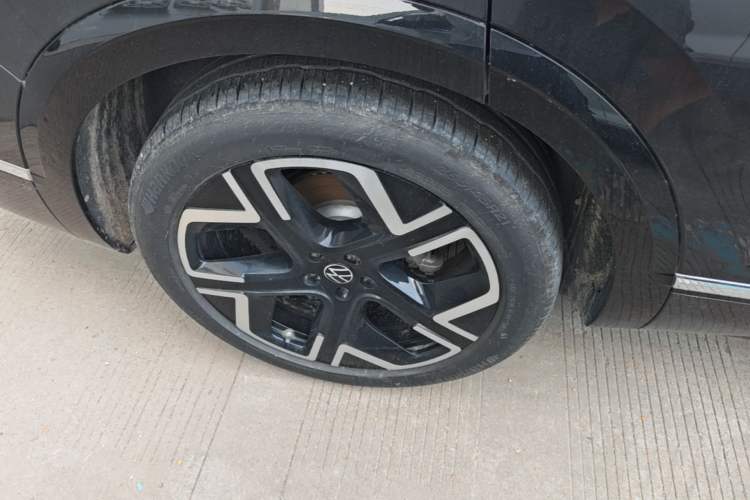 Used Volkswagen Talagon 2026 Model 450TSI Four-Wheel Drive Flagship 6-Seater Right Rear Wheel Hub