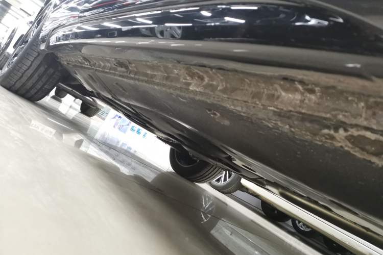 Used Volkswagen Talagon 2026 Model 450TSI Four-Wheel Drive Flagship 6-Seater Right Side Sill