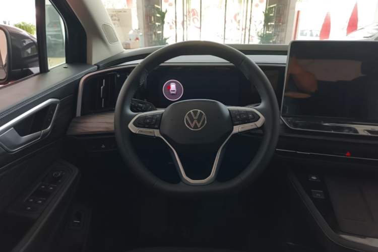 Used Volkswagen Talagon 2026 Model 450TSI Four-Wheel Drive Supreme 6-Seater Steering Wheel