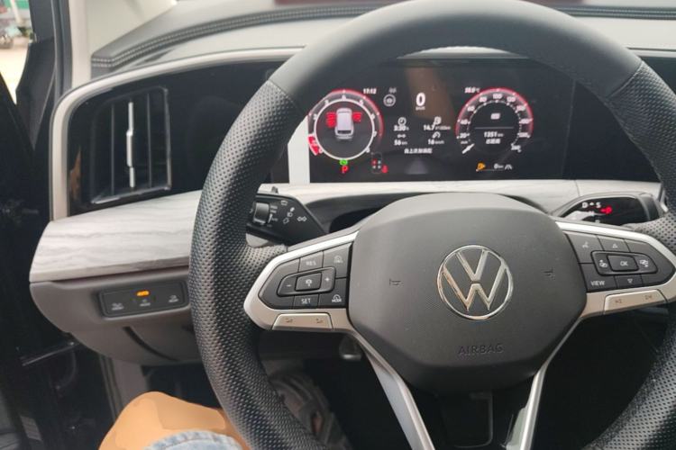 Used Volkswagen Talagon 2026 Model 450TSI Four-Wheel Drive Supreme 6-Seater Steering Wheel