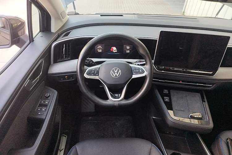 Used Volkswagen Talagon 2026 Model 450TSI Four-Wheel Drive Flagship 6-Seater Steering Wheel