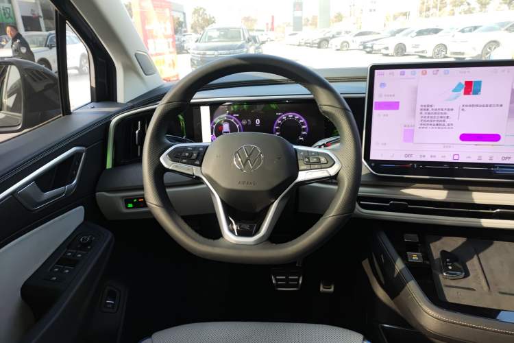 Used Volkswagen Talagon 2026 Model 450TSI Four-Wheel Drive Flagship 6-Seater Steering Wheel