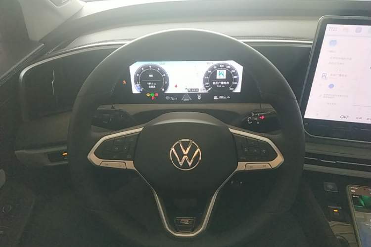 Used Volkswagen Talagon 2026 Model 450TSI Four-Wheel Drive Flagship 6-Seater Steering Wheel