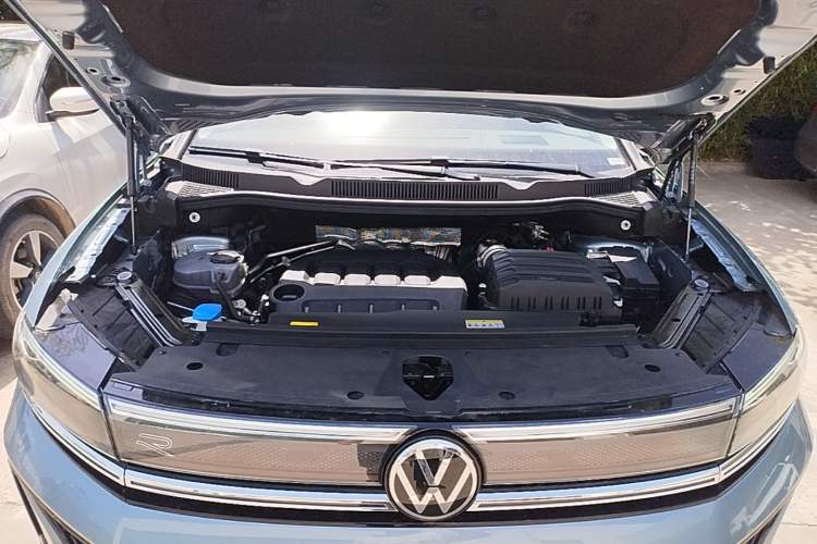 Used Volkswagen Talagon 2026 Model 450TSI Four-Wheel Drive Flagship 6-Seater Engine Bay