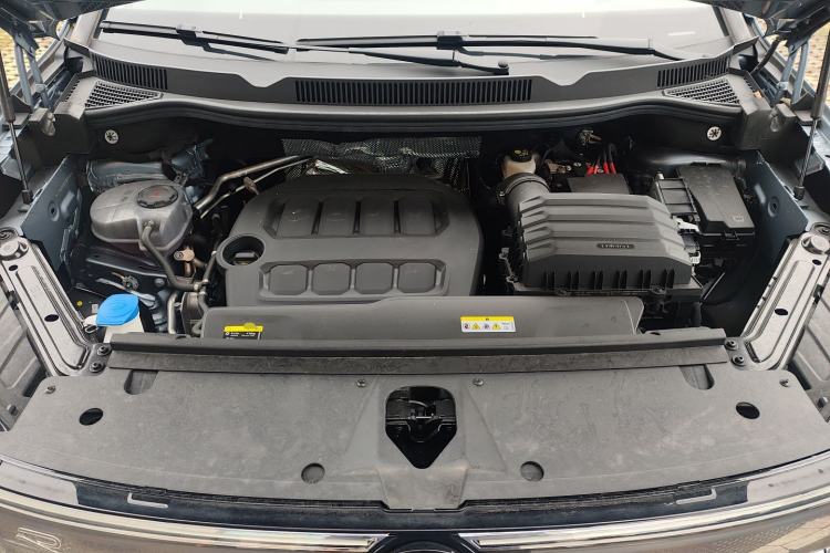 Used Volkswagen Talagon 2026 Model 450TSI Four-Wheel Drive Flagship 6-Seater Engine Bay