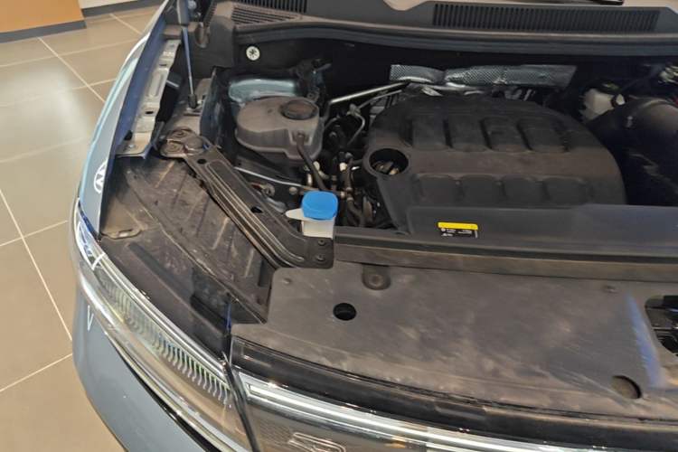 Used Volkswagen Talagon 2026 Model 450TSI Four-Wheel Drive Flagship 6-Seater Engine Bay Right