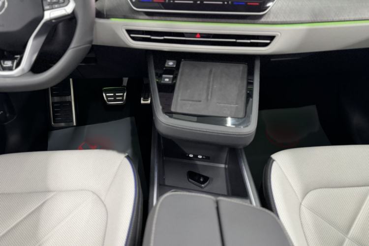 Used Volkswagen Talagon 2026 Model 450TSI Four-Wheel Drive Flagship 6-Seater Gear Lever