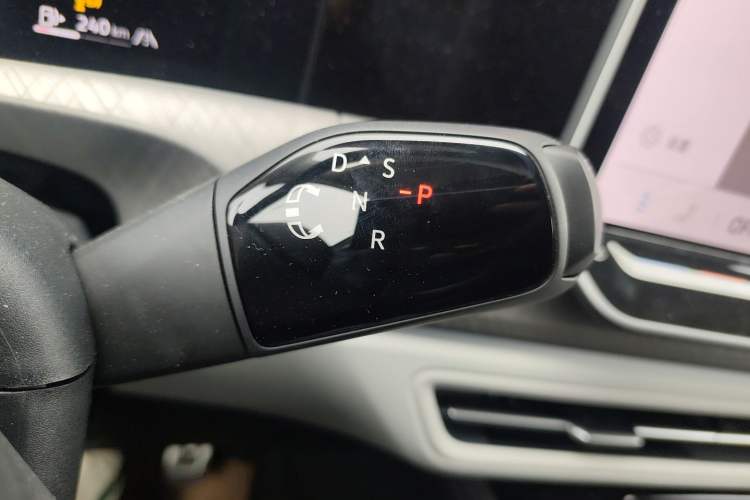 Used Volkswagen Talagon 2026 Model 450TSI Four-Wheel Drive Flagship 6-Seater Gear Lever