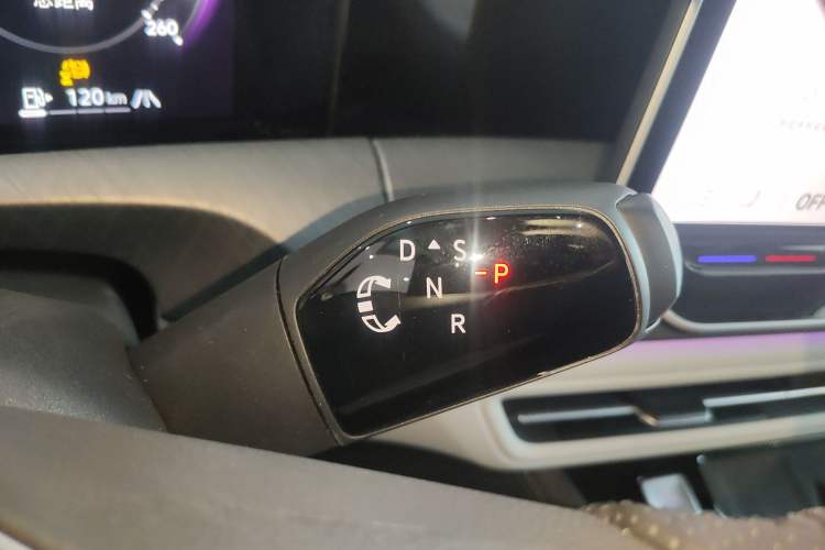 Used Volkswagen Talagon 2026 Model 450TSI Four-Wheel Drive Flagship 6-Seater Gear Lever