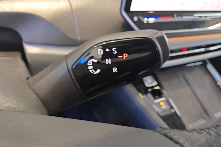 Used Volkswagen Talagon 2026 Model 450TSI Four-Wheel Drive Flagship 6-Seater Gear Lever