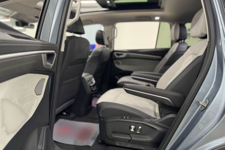 Used Volkswagen Talagon 2026 Model 450TSI Four-Wheel Drive Flagship 6-Seater Interior 10