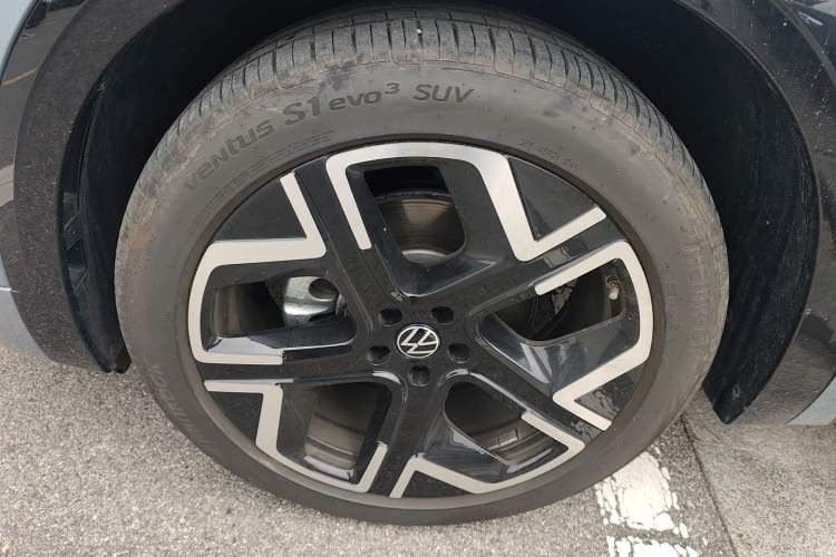 Used Volkswagen Talagon 2026 Model 450TSI Four-Wheel Drive Flagship 6-Seater Left Front Wheel Hub