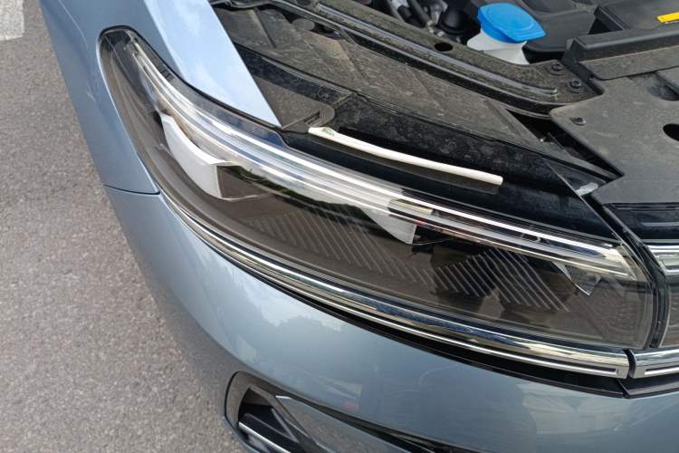 Used Volkswagen Talagon 2026 Model 450TSI Four-Wheel Drive Flagship 6-Seater Right Front Headlight