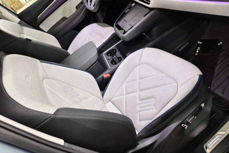 Used Volkswagen Talagon 2026 Model 450TSI Four-Wheel Drive Flagship 6-Seater Right Front Seat