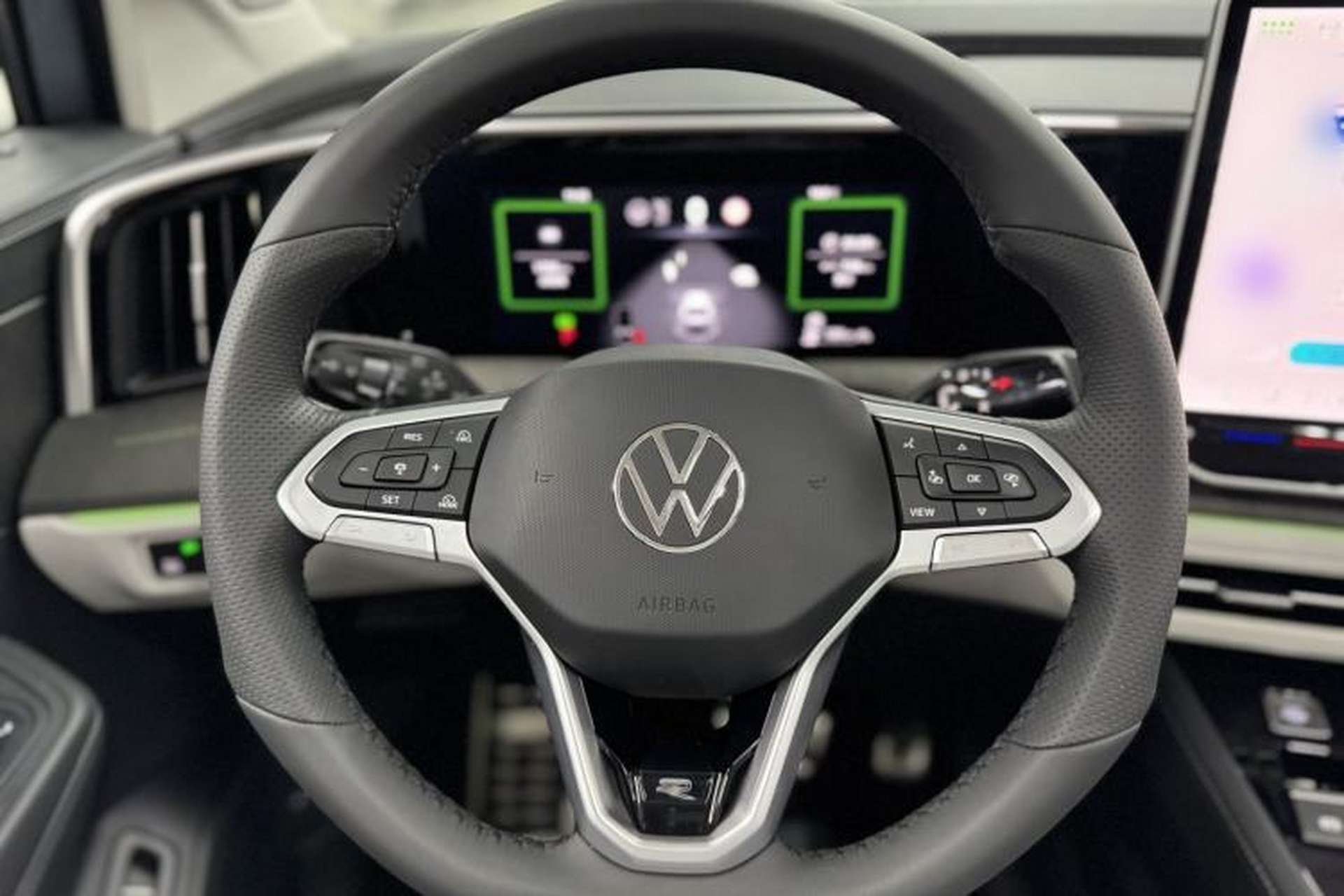 Used Volkswagen Talagon 2026 Model 450TSI Four-Wheel Drive Flagship 6-Seater Steering Wheel