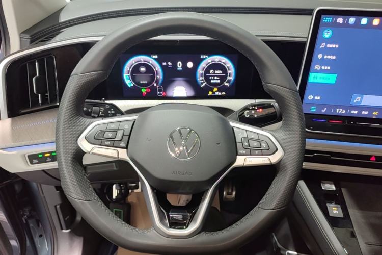 Used Volkswagen Talagon 2026 Model 450TSI Four-Wheel Drive Flagship 6-Seater Steering Wheel