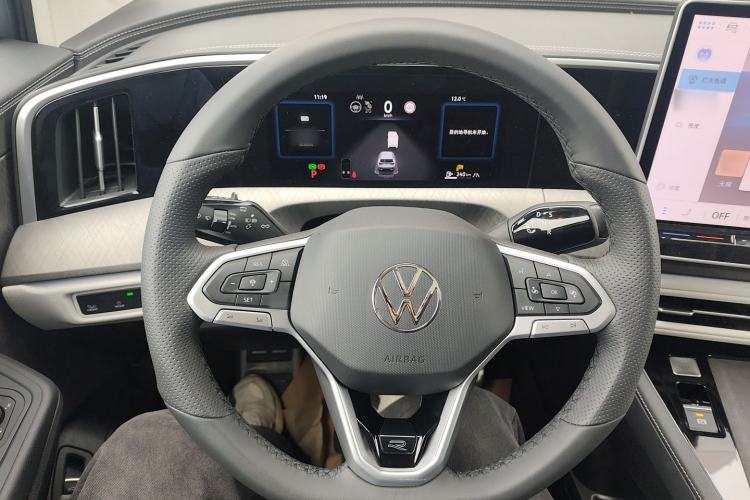 Used Volkswagen Talagon 2026 Model 450TSI Four-Wheel Drive Flagship 6-Seater Steering Wheel