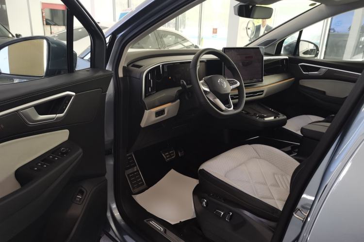 Used Volkswagen Talagon 2026 Model 450TSI Four-Wheel Drive Flagship 6-Seater Driver Seat