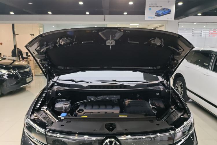 Used Volkswagen Talagon 2026 Model 450TSI Four-Wheel Drive Supreme 6-Seater Engine Bay