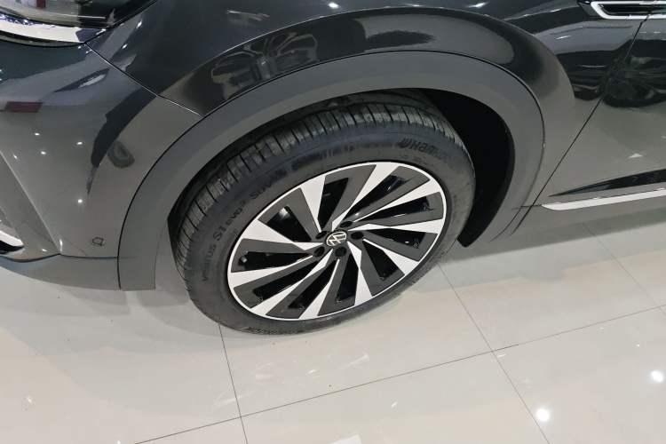 Used Volkswagen Talagon 2026 Model 450TSI Four-Wheel Drive Supreme 6-Seater Exterior 4