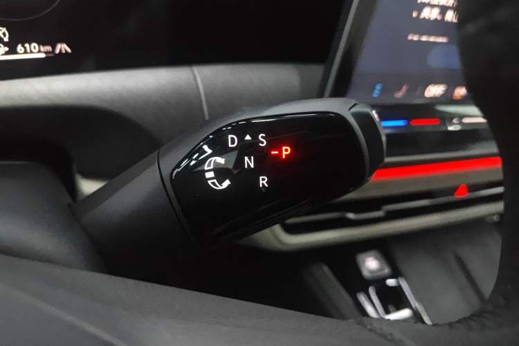 Used Volkswagen Talagon 2026 Model 450TSI Four-Wheel Drive Flagship 6-Seater Gear Lever