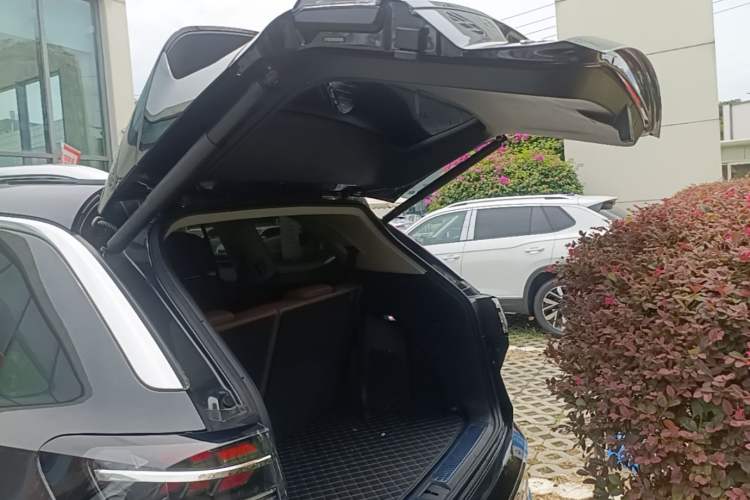 Used Volkswagen Talagon 2026 Model 450TSI Four-Wheel Drive Supreme 6-Seater Trunk