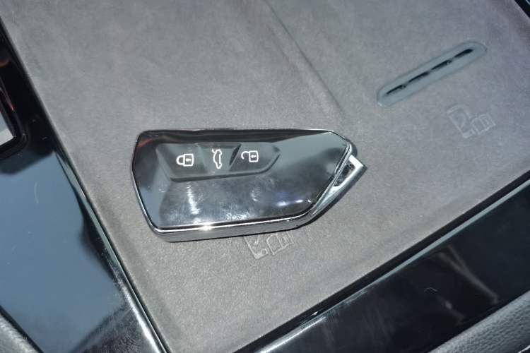 Used Volkswagen Talagon 2026 Model 450TSI Four-Wheel Drive Flagship 6-Seater Vehicle Key