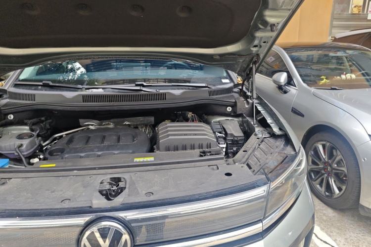 Used Volkswagen Talagon 2026 Model 450TSI Four-Wheel Drive Supreme 6-Seater Engine Bay Left