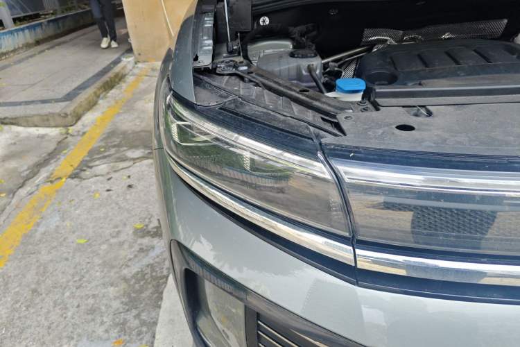 Used Volkswagen Talagon 2026 Model 450TSI Four-Wheel Drive Supreme 6-Seater Right Front Headlight