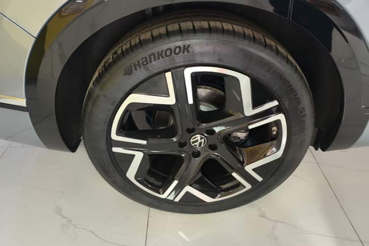 Used Volkswagen Talagon 2026 Model 450TSI Four-Wheel Drive Flagship 6-Seater Right Rear Wheel Hub