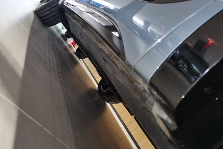 Used Volkswagen Talagon 2026 Model 450TSI Four-Wheel Drive Flagship 6-Seater Right Side Sill