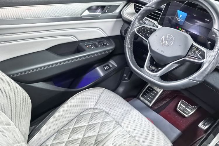 Used Volkswagen Tavendor 2023 380TSI Four-Wheel Drive R-Line Cruise Edition Interior 5