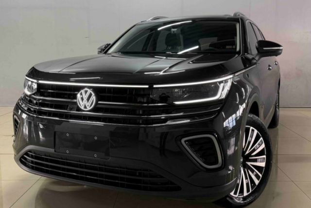 Used Volkswagen Tavendor 2023 330TSI Luxury Touring Edition