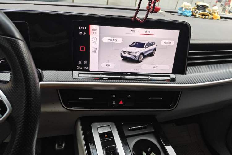 Used Volkswagen Tavendor 2023 380TSI Four-Wheel Drive R-Line Cruise Edition Audio And AC Panel