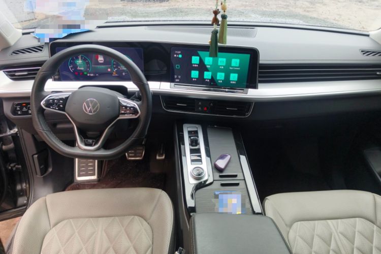 Used Volkswagen Tavendor 2023 380TSI Four-Wheel Drive R-Line Cruise Edition Center Console