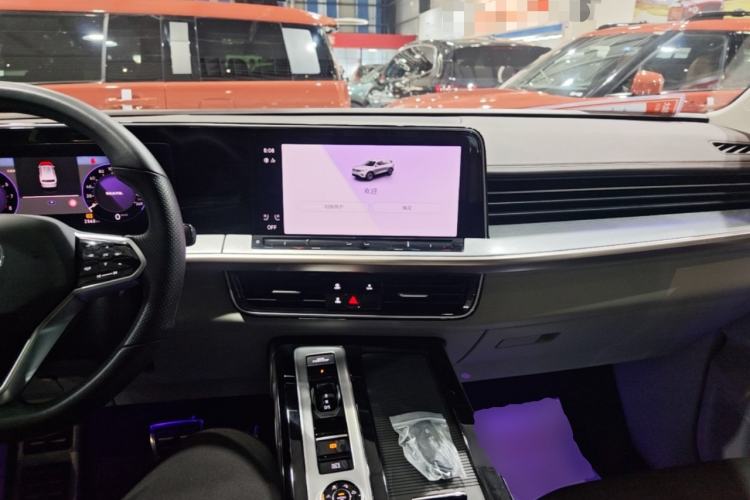 Used Volkswagen Tavendor 2023 380TSI Four-Wheel Drive R-Line Cruise Edition Center Console