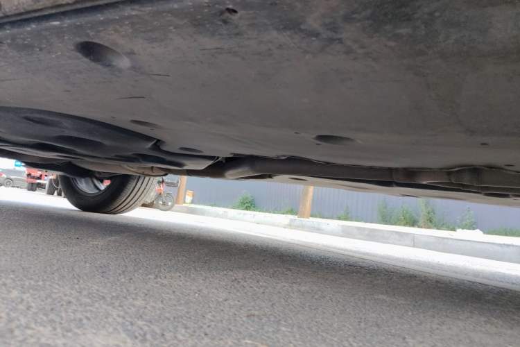 Used Volkswagen Tavendor 2023 380TSI Four-Wheel Drive R-Line Cruise Edition Chassis Front Right