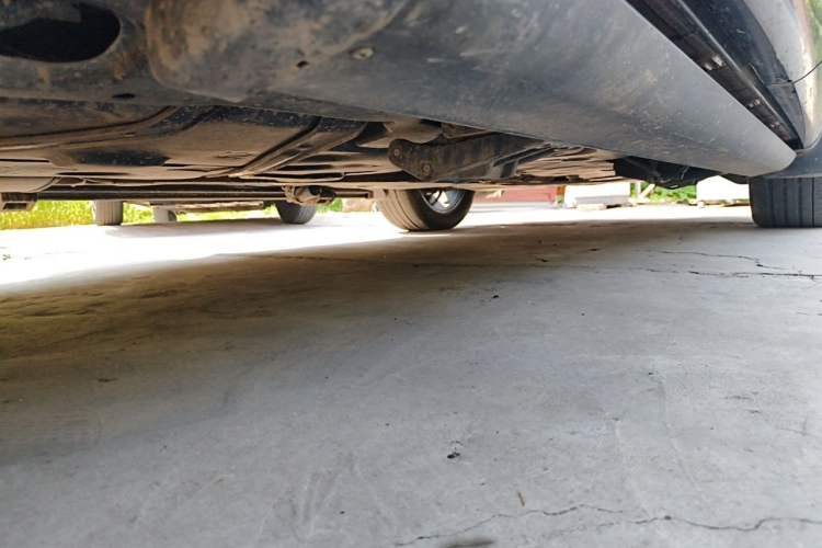 Used Volkswagen Tavendor 2023 380TSI Four-Wheel Drive R-Line Cruise Edition Chassis Rear Right