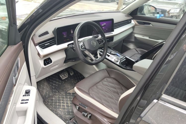 Used Volkswagen Tavendor 2023 380TSI Four-Wheel Drive R-Line Cruise Edition Driver Seat