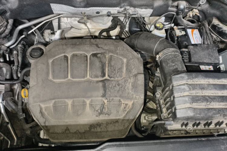 Used Volkswagen Tavendor 2023 380TSI Four-Wheel Drive R-Line Cruise Edition Engine Bay
