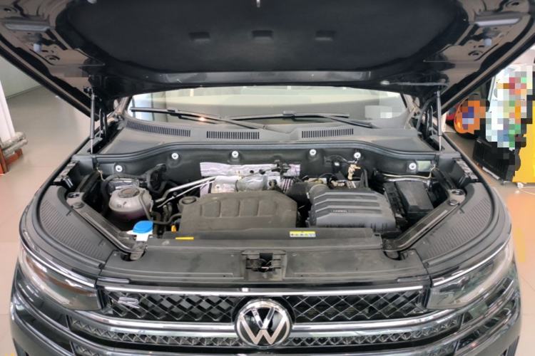Used Volkswagen Tavendor 2023 380TSI Four-Wheel Drive R-Line Cruise Edition Engine Bay