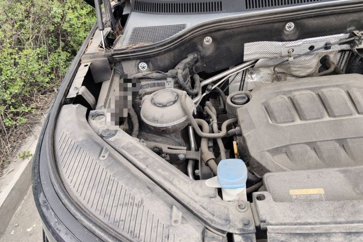 Used Volkswagen Tavendor 2023 380TSI Four-Wheel Drive R-Line Cruise Edition Engine Bay Right