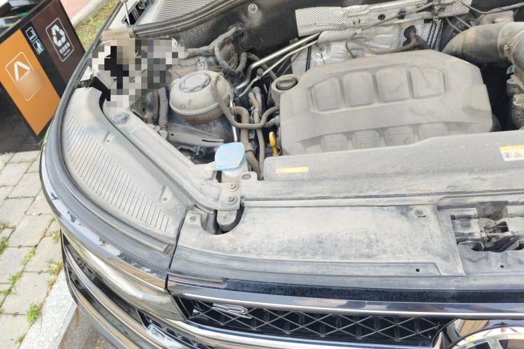 Used Volkswagen Tavendor 2023 380TSI Four-Wheel Drive R-Line Cruise Edition Engine Bay Right