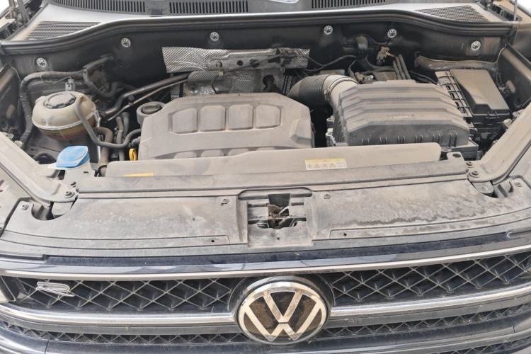 Used Volkswagen Tavendor 2023 380TSI Four-Wheel Drive R-Line Cruise Edition Engine Bay