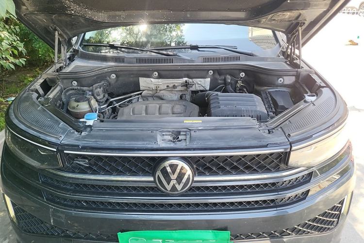 Used Volkswagen Tavendor 2023 380TSI Four-Wheel Drive R-Line Cruise Edition Engine Bay