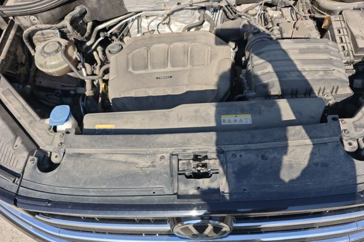 Used Volkswagen Tavendor 2023 330TSI Luxury Touring Edition Engine Bay