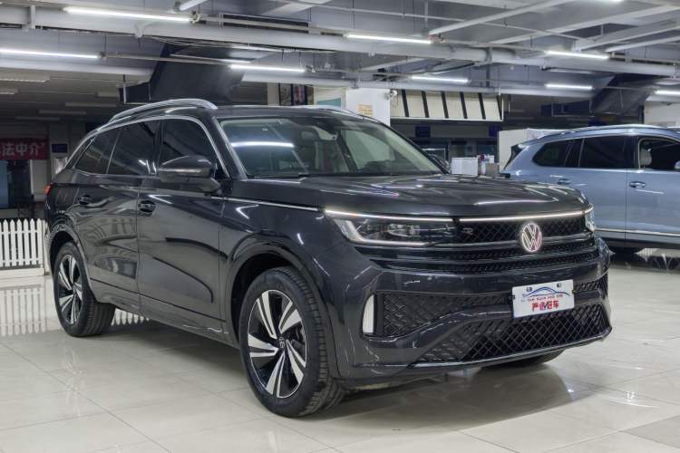 Used Volkswagen Tavendor 2023 380TSI Four-Wheel Drive R-Line Cruise Edition Exterior 2