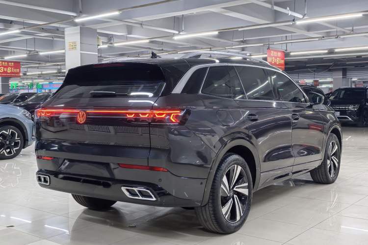 Used Volkswagen Tavendor 2023 380TSI Four-Wheel Drive R-Line Cruise Edition Exterior 3