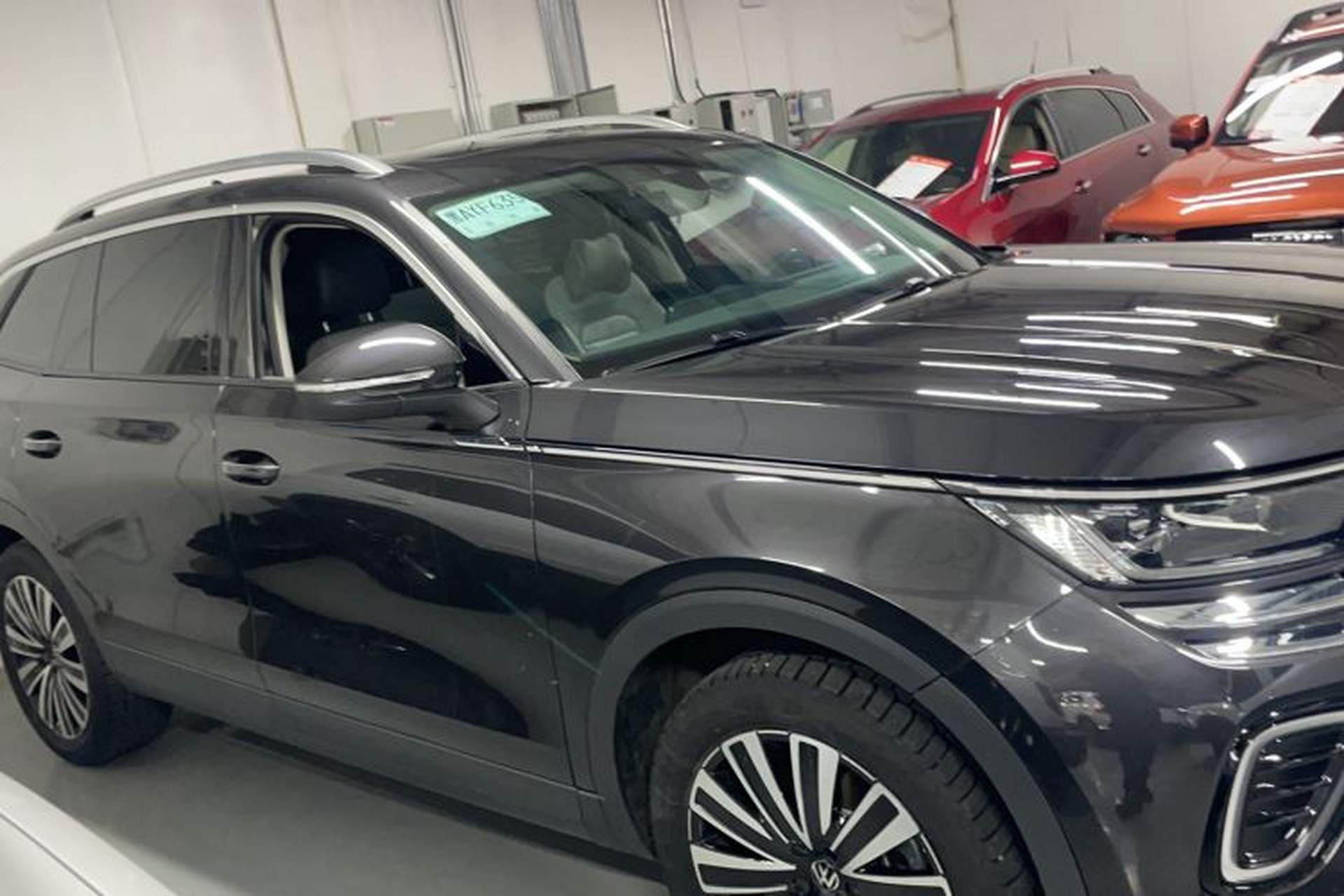 Used Volkswagen Tavendor 2023 330TSI Luxury Touring Edition Exterior 4