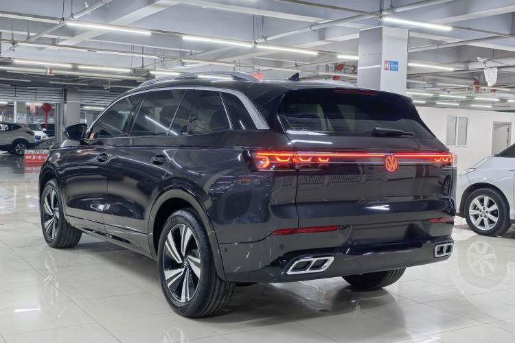 Used Volkswagen Tavendor 2023 380TSI Four-Wheel Drive R-Line Cruise Edition Exterior 5